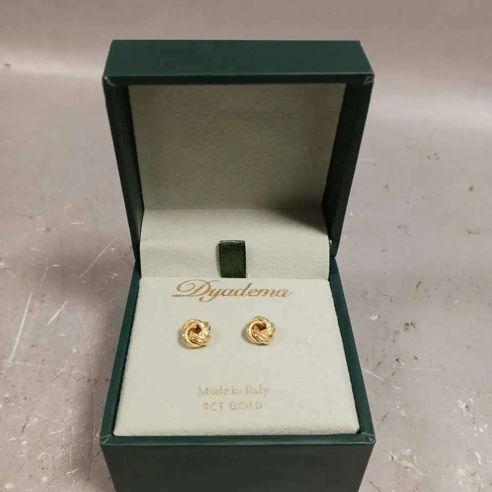 DYADEMA GOLD TWIST STUD EARRINGS 