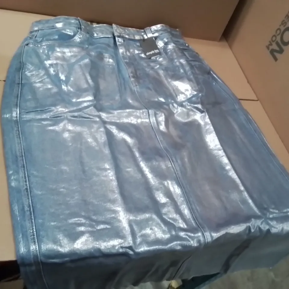 BOXED BRAND NEW APPROXIMATELY 14 SIMPLY BE A LINE MAXI SKIRT BLUE/SILVER SIZE 22