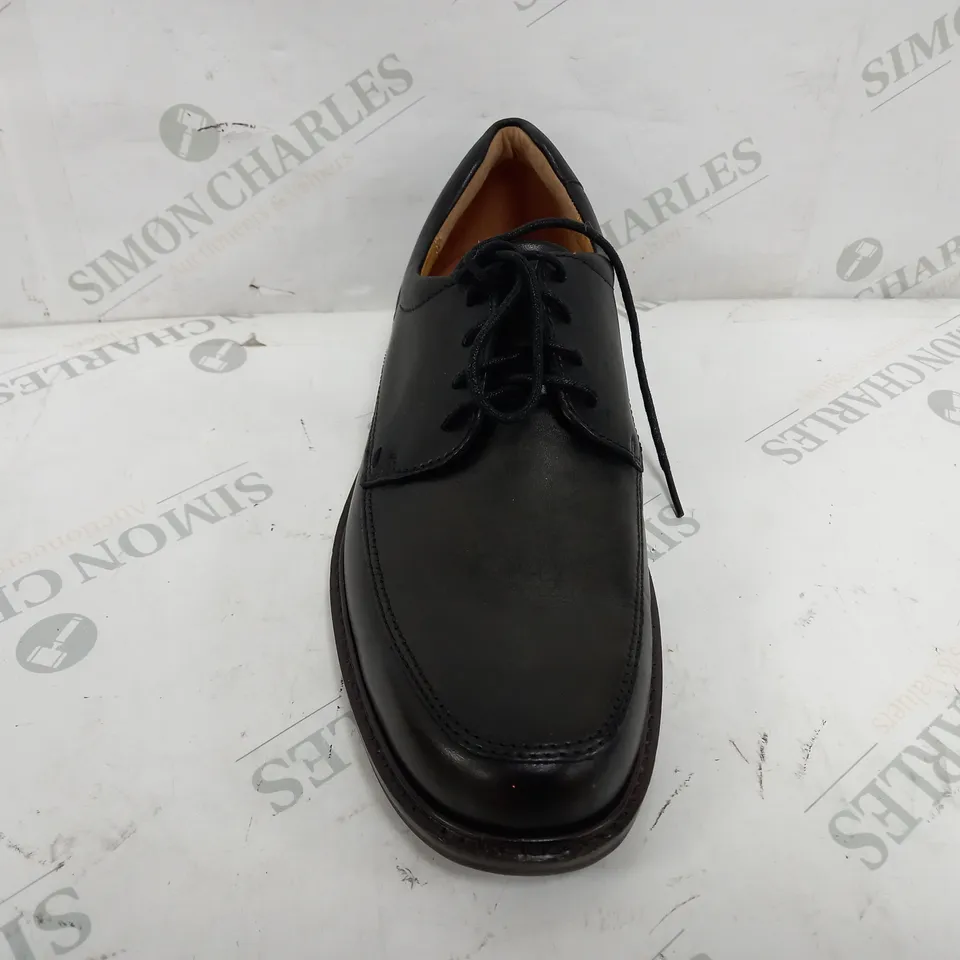 ECCO LEATHER BLACK SMART LACE UP SHOES - SIZE 42