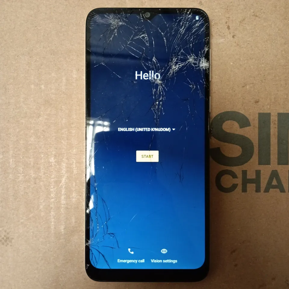 MOTOROLA MOTO E13 IN CREAM