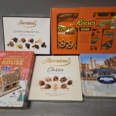 BOX OF ASSORTED FOOD PRODUCTS - INCLUDING THORTONS SELECTION PACKS, AND REESES PEANUT BUTTER HAMPER ETC.