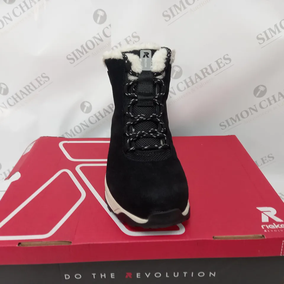 BOXED PAIR OF RIEKER REVOLUTION WARM LINED WATER RESISTANT LACE UP BOOTS, BLACK - SIZE 4