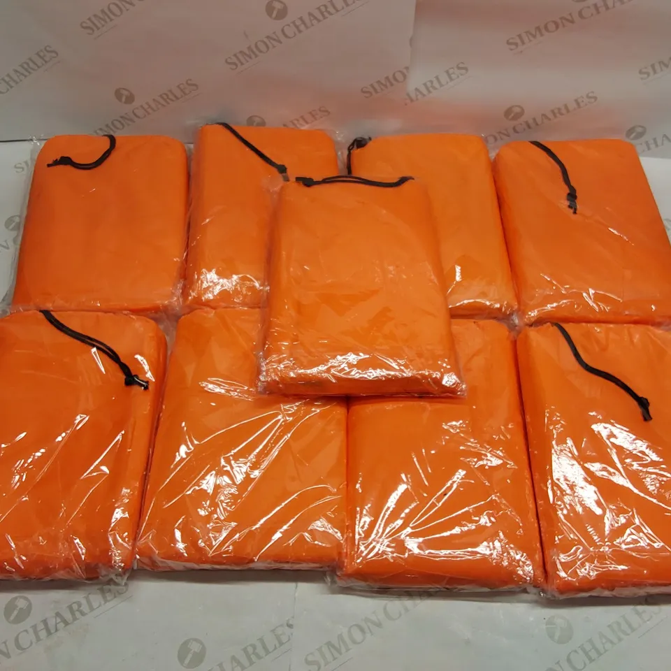 BOX OF APPROXIMATELY 9X BRAND NEW 275X300CM CHENGSE BEACH MATS