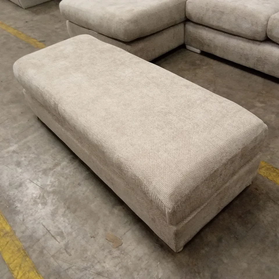 BROADGATE LARGE U-SHAPE MODULAR SOFA WITH FOOTSTOOL RRP £3299