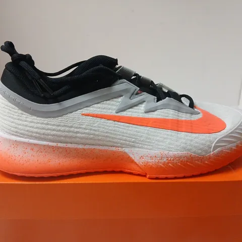 NIKE ZOOM VAPOR PRO 3 HC PRM TRAINERS - UK 8.5