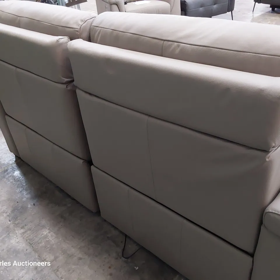 QUALITY ITALIAN DESIGNER ADRIANO POWER RECLINING THREE SEATER SOFA MUSHROOM LEATHER