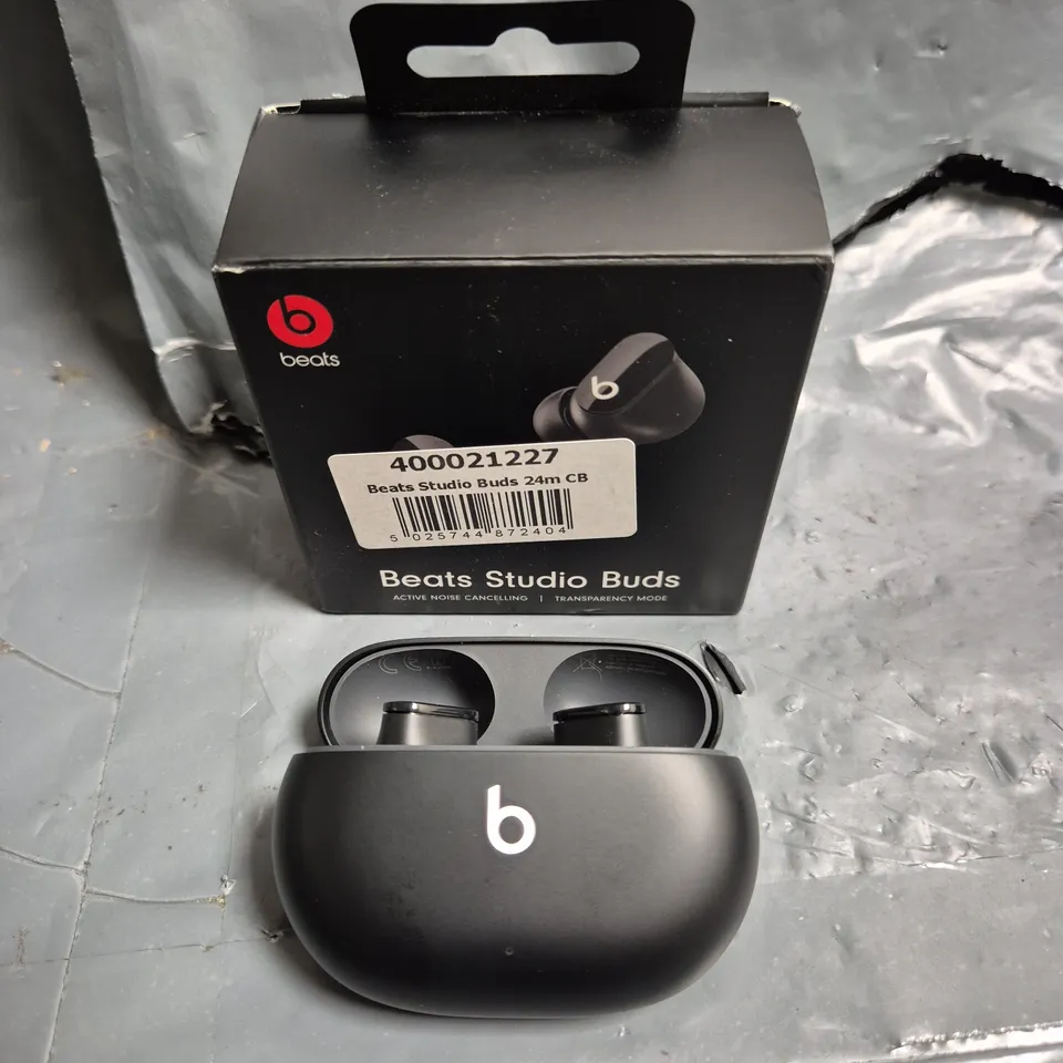 BOXED BEATS STUDIO BUDS WIRELESS EARBUDS IN BLACK 