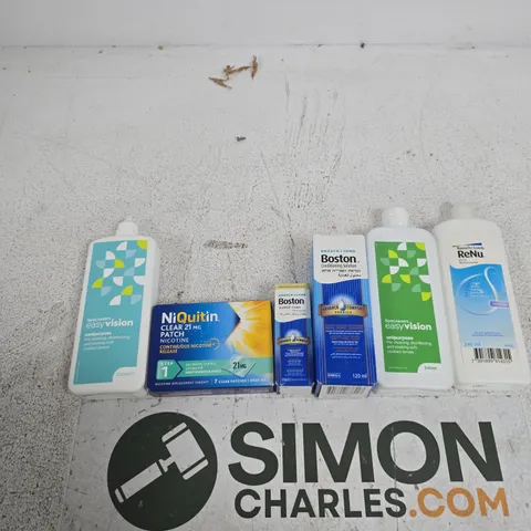 TOTE OF APPROXIMATELY 10 ASSORTED ITEMS INCLUDING BAUSCH & LOMB RENU MULTI-PURPOSE SOLUTION, SPECSAVERS UNIPURPOSE AND BOSTON CONDITIONING SOLUTION