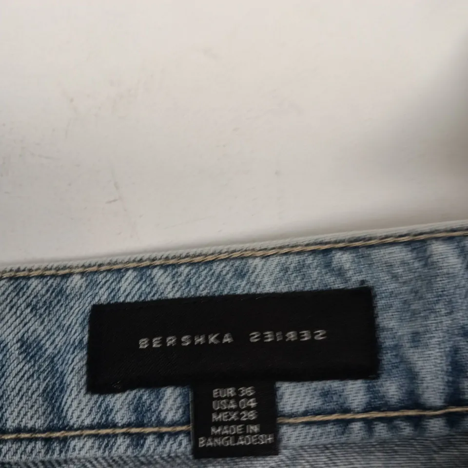 BERKSHA DENIM SHORTS – WOMEN’S EU 38 (UK 10)