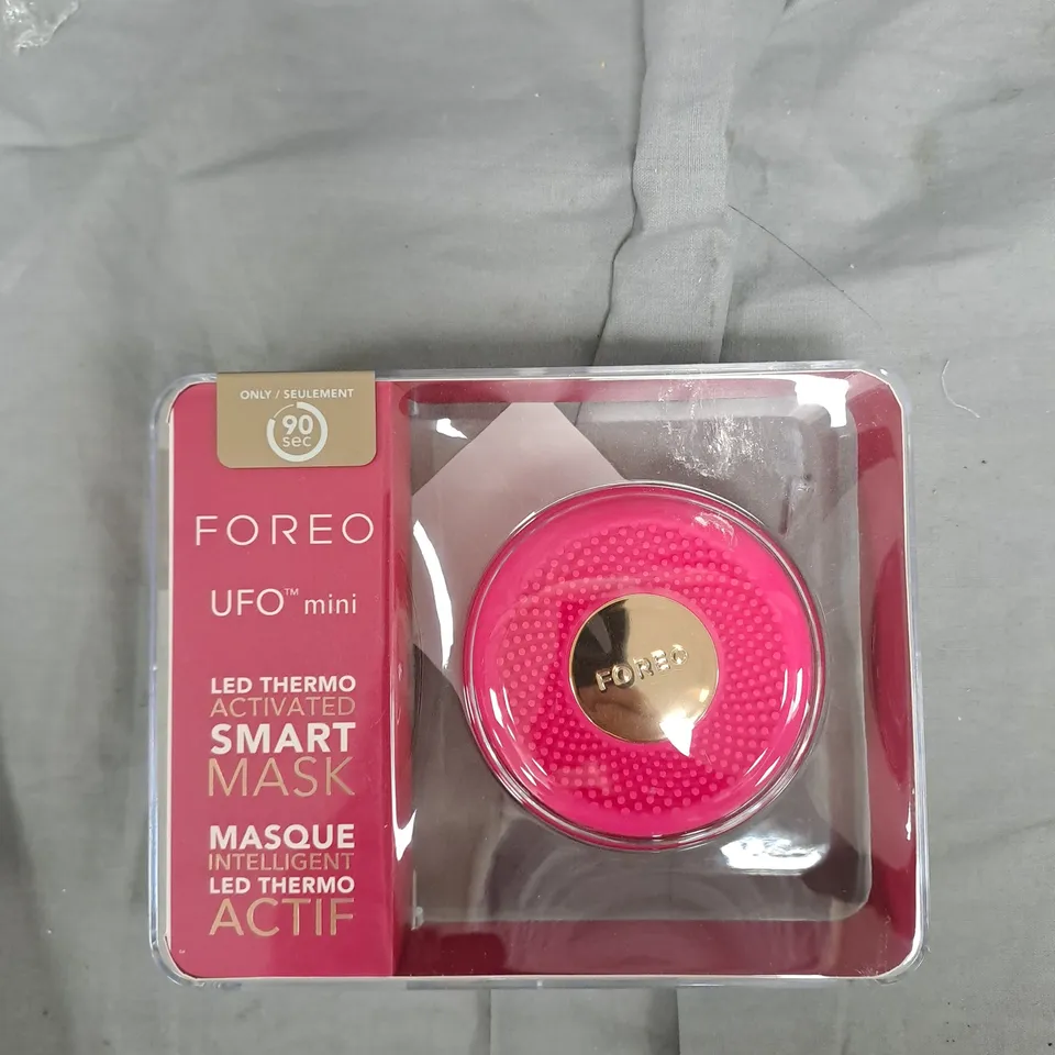 FOREO UFO MINI LED THERMO ACTIVATED SMART MASK – PINK (BOXED)