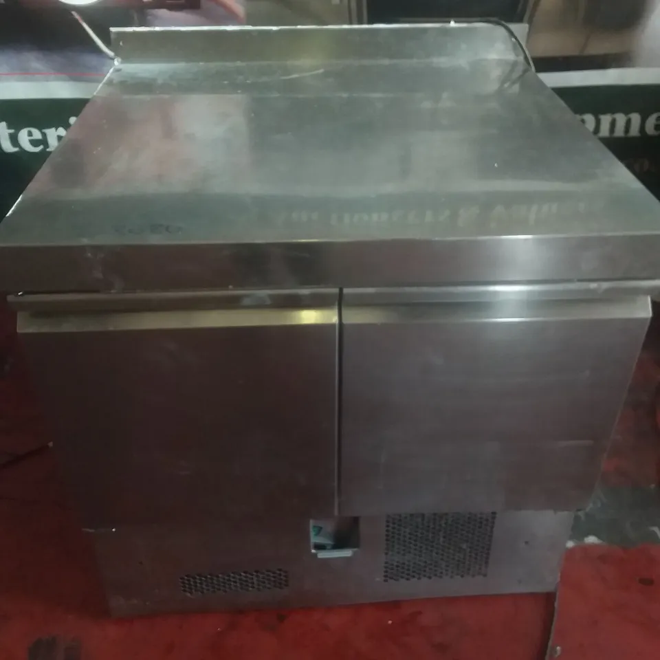 PREP TABLE WITH UNDERCOUNTER FRIDGES 