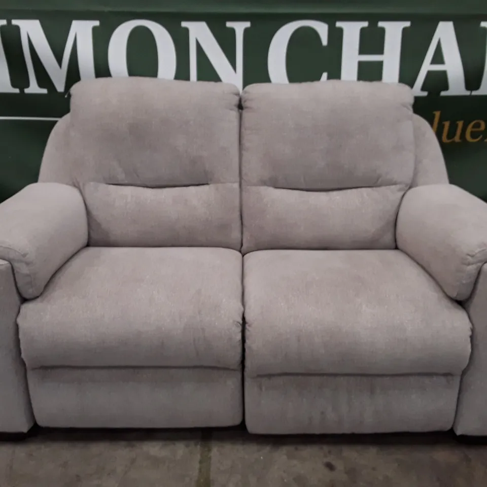 QUALITY ITALIAN DESIGNER AVOLA NEW ELECTRIC RECLINER LOVESEAT - GREY FABRIC