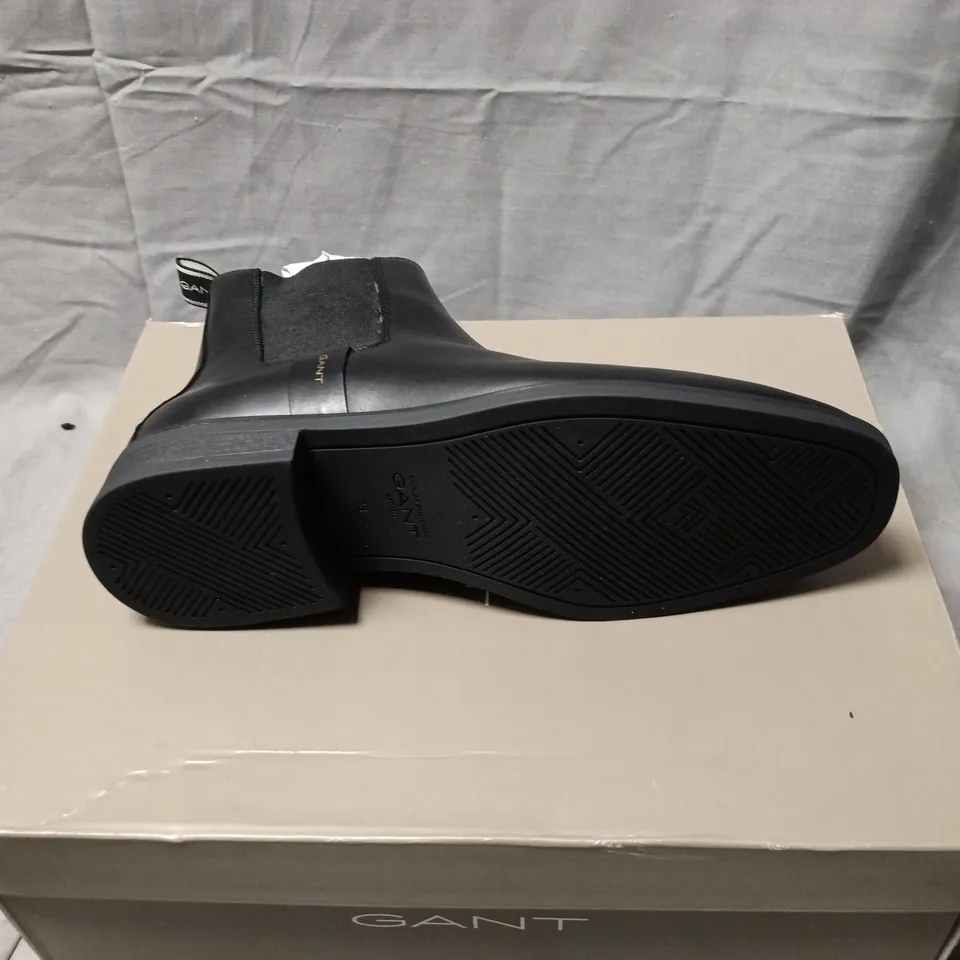GANT BLACK LEATHER CHELSEA BOOTS – ANKLE BOOTS WITH ELASTIC SIDES (BOXED) SIZE 38
