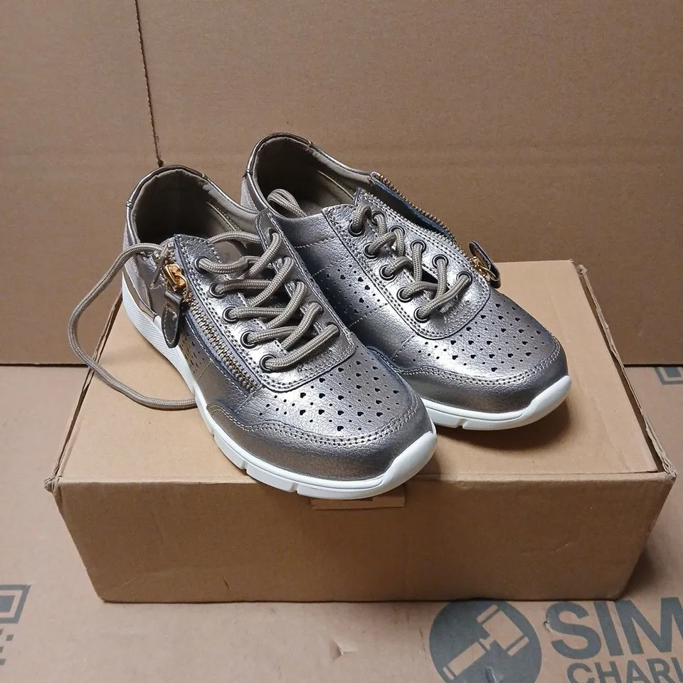 DOWN TO EARTH LADIES BRONZE METALLIC TRAINERS – UK 3