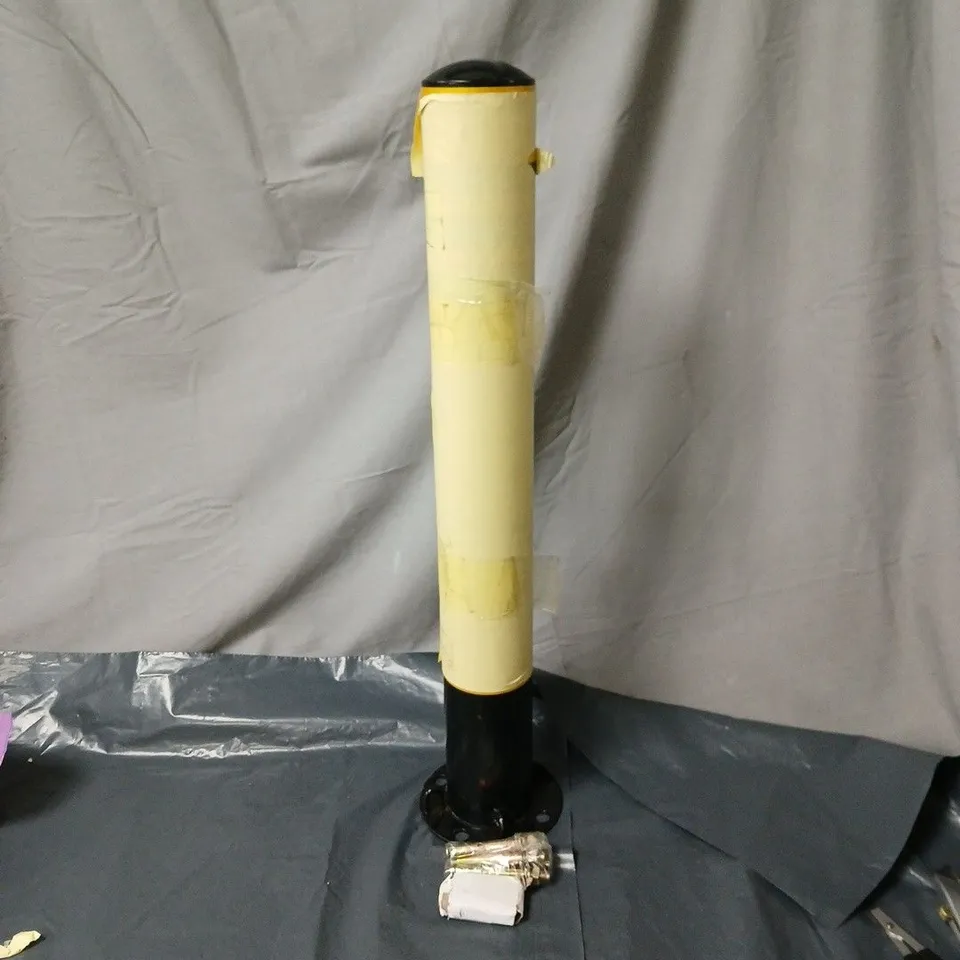 DRIVEWAY BOLLARD WITH ASSEMBLY PARTS
