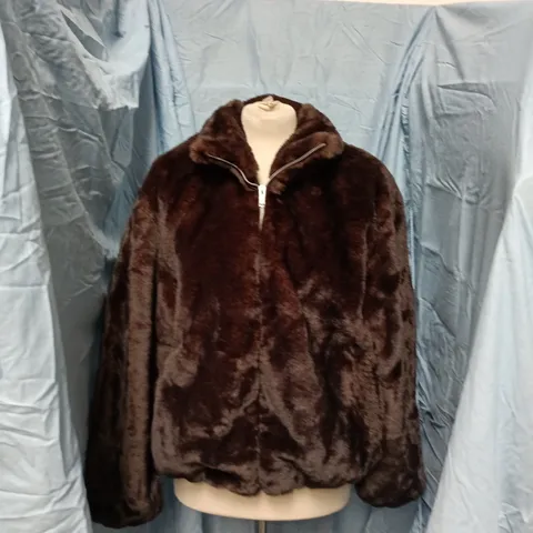 PULL & BEAR BROWN FAUX FUR COAT – ZIP FRONT, WOMEN'S SIZE S (EU S / US S), MADE IN CAMBODIA