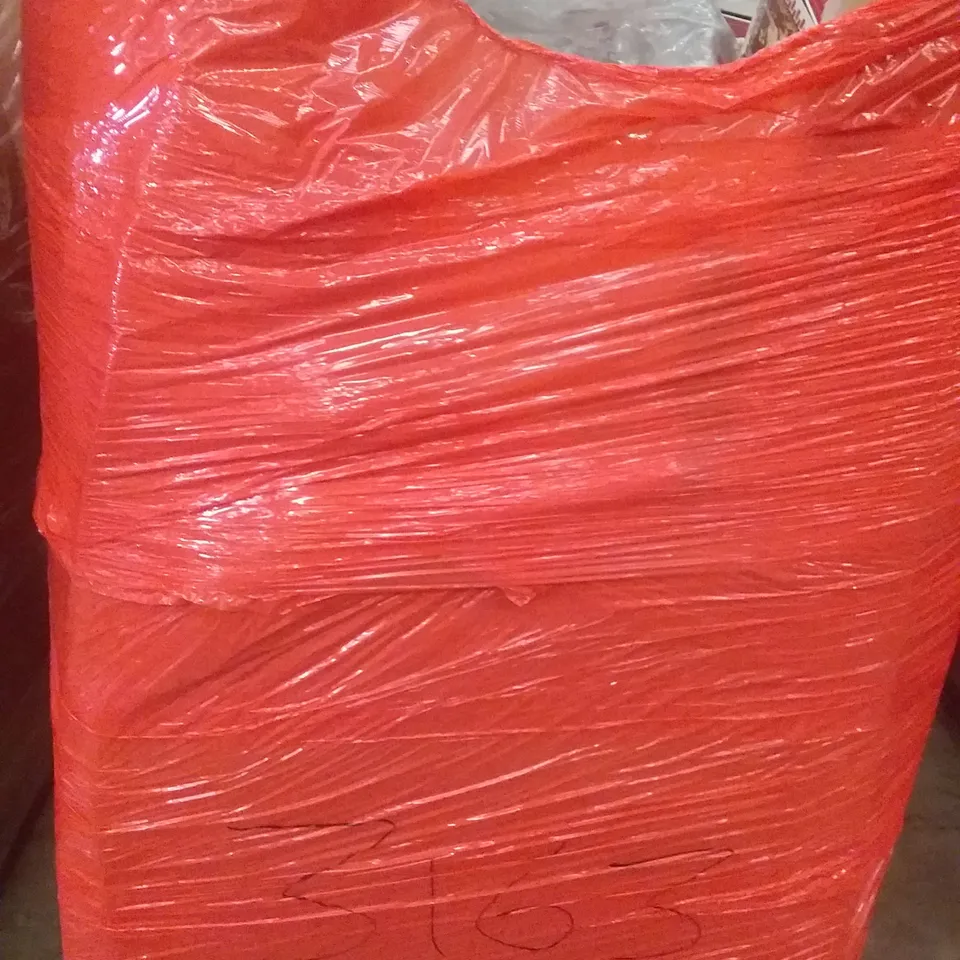 PALLET OF ASSORTED ITEMS INCLUDING HYPER EDEN BABYS PLAYPEN, HOME FLOURISH ARTIFICIAL PLANTS, POPCORN ADVENT CALENDAR, HIGH DENSITY FOAM PAD FOR BARBELLS, NAPPY BIN