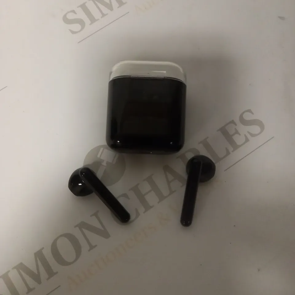 TECH TRUE WIRELESS EARBUDS 