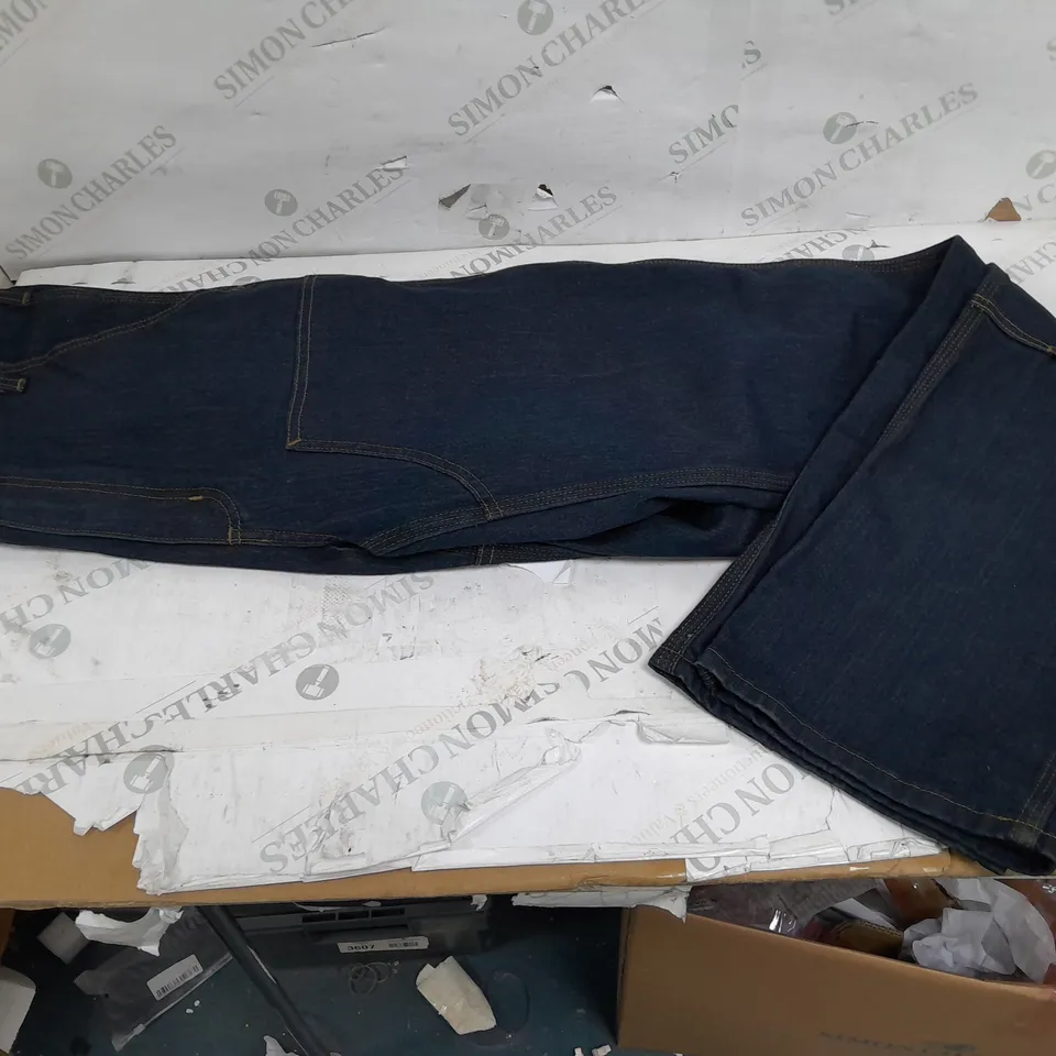 CARHARRT RELAXED FIT 34 X 36 DOUBLE FRONT UTILITY JEAN 