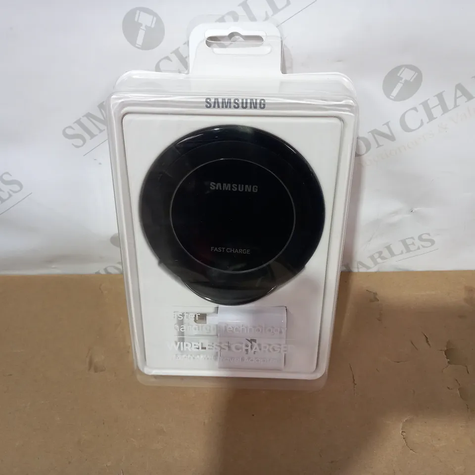 SAMSUNG FAST CHARGE WIRELESS CHARGER