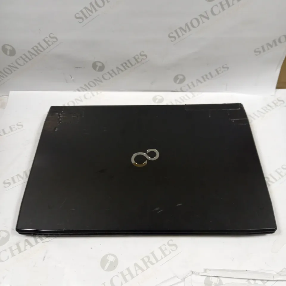 FUJITSU LIFEBOOK AH544 LAPTOP 