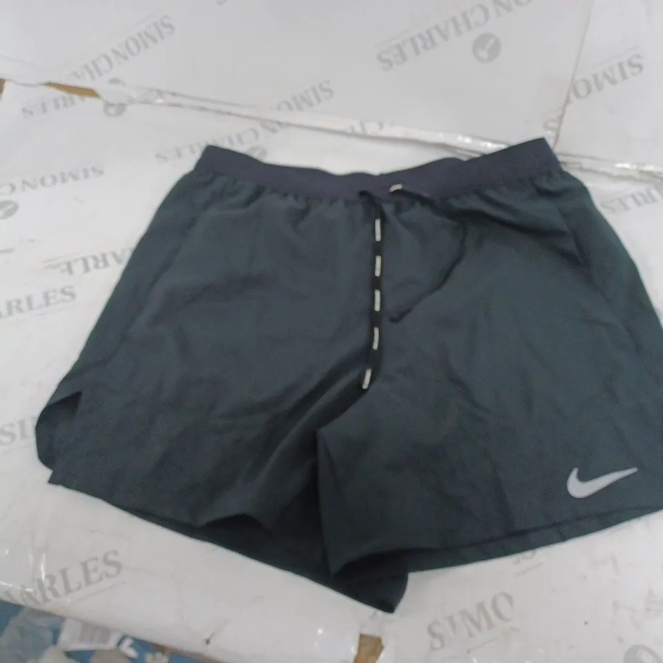 NIKE RUNNING SHORTS SIZE S 