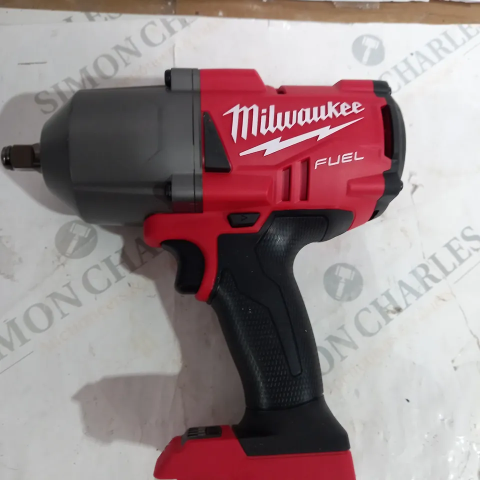 MILWAUKEE M18 FHIWF12 