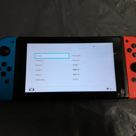 NINTENDO SWITCH GAMING CONSOLE