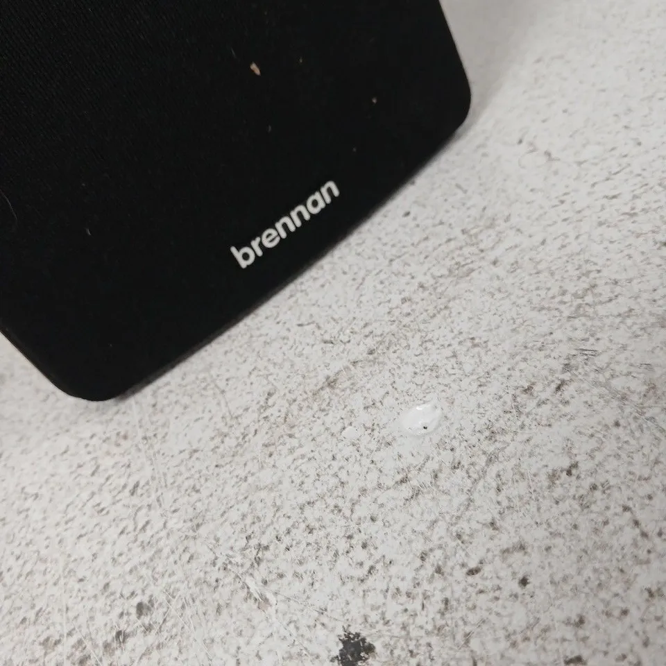 BRENNAN LOUDSPEAKER, BLACK BOOKSHELF STYLE