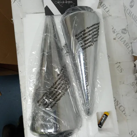 BOXED KELLY HOPPEN SET OF 2 INDOOR/OUTDOOR PRELIT GLASS DECOR - REFLECTIVE CONES