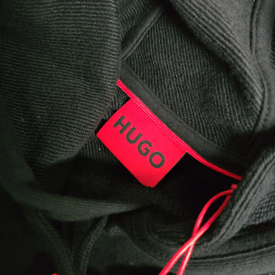 HUGO LOGO HOODIE IN BLACK - SMALL