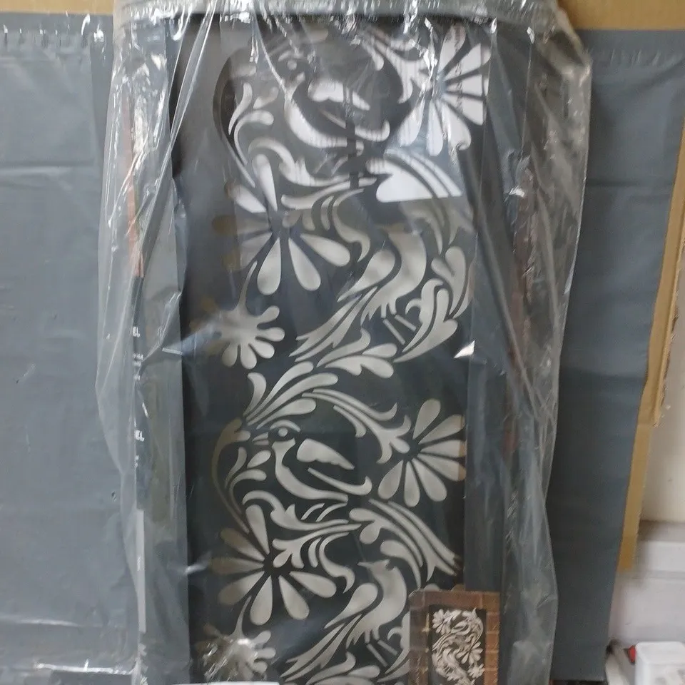 BOXED SMART SOLAR ILLUMINA DECOR PANELS FAUNA