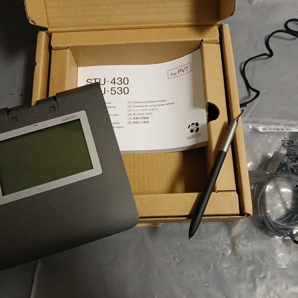 BOXED WACOM LCD SIGNATURE PAD - STU-430