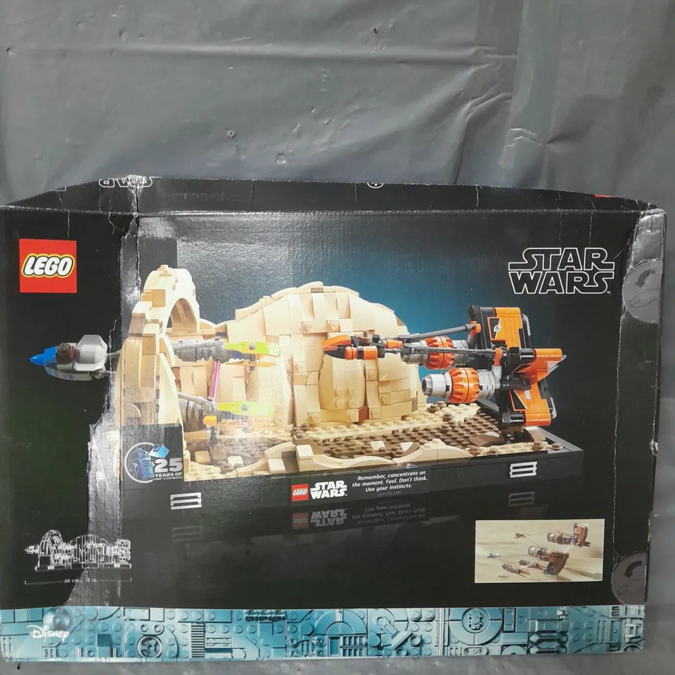 LEGO STAR WARS MOS ESPA PODRACE 75380