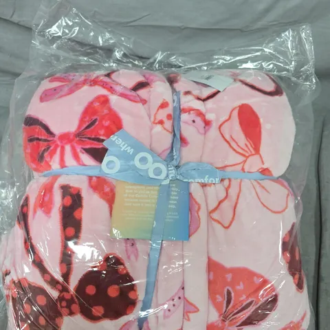 OODIE PINK BOWS SHERPA DRESSING GOWN - S/M