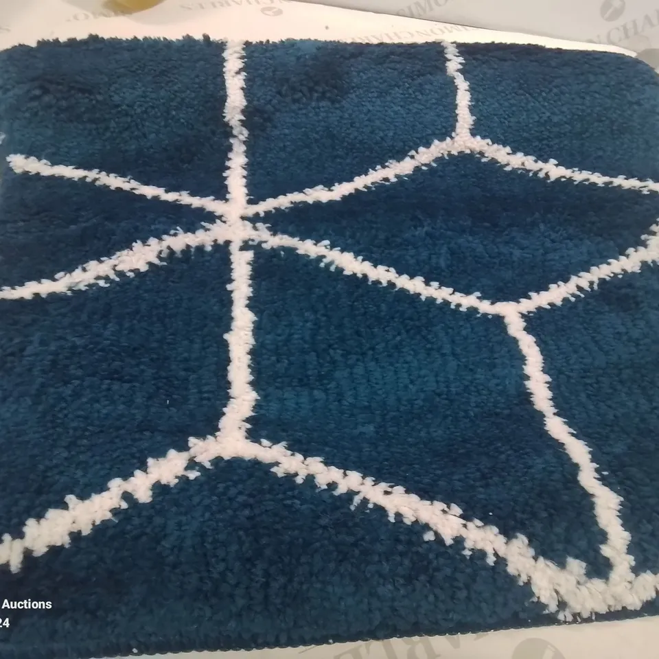BRAND NEW PACO HOME 540 KAUNAS 50X80CM BLUE BATH MAT