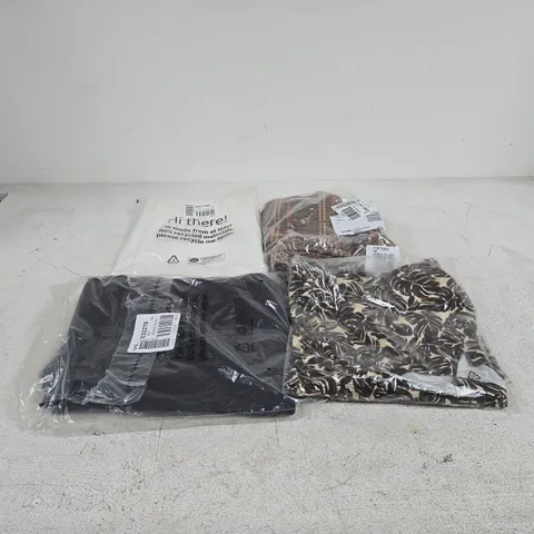 BOX OF APPROXIMATELY 25 ASSORTED CLOTHING ITEMS TO INCLUDE TROUSERS, JEANS ETC