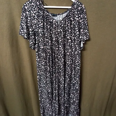 WOMENS OCCASSIONAL TRAPEZEBUTTON THROUGHRAGLAN MINI DRESS SIZE 20