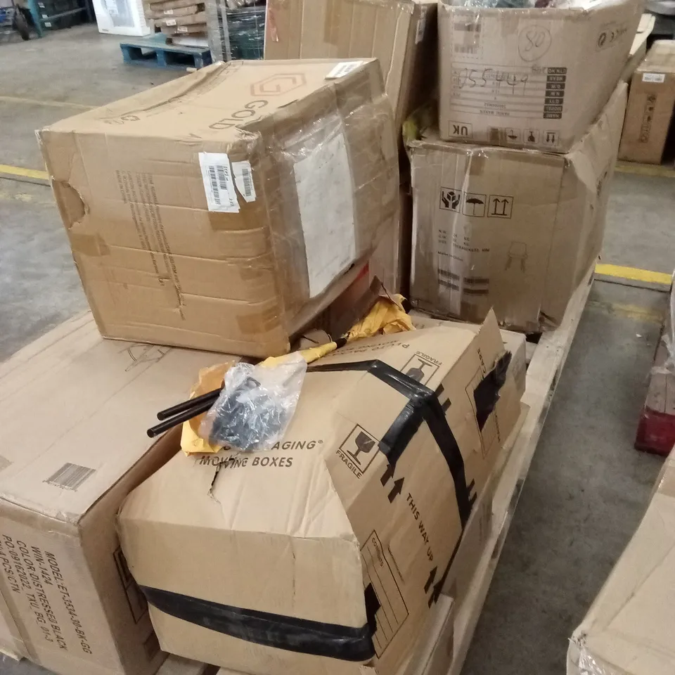 PALLET OF ASSORTED DESIGNER DINING CHAIR PARTS AND HOUSEHOLD ITEMS TO INCLUDE; COOLING FANS, PET BLANKETS, DINING CHAIRS, BAR STOOLS ETC