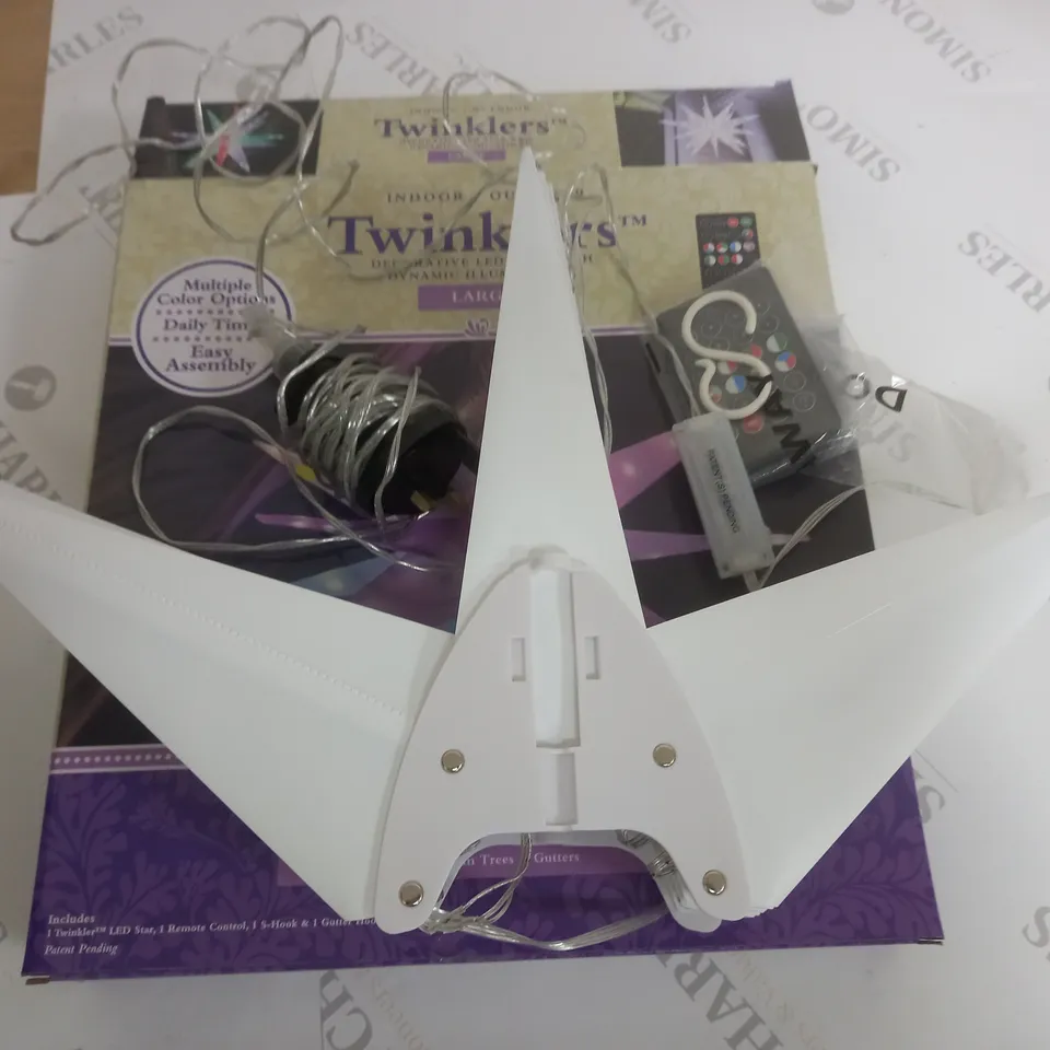 BOXED PACIFIC ACCENTS STAR BURST LIGHT