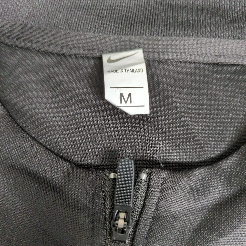 NIKE CHELSEA FC TRAINING TOP – UK M – BLACK