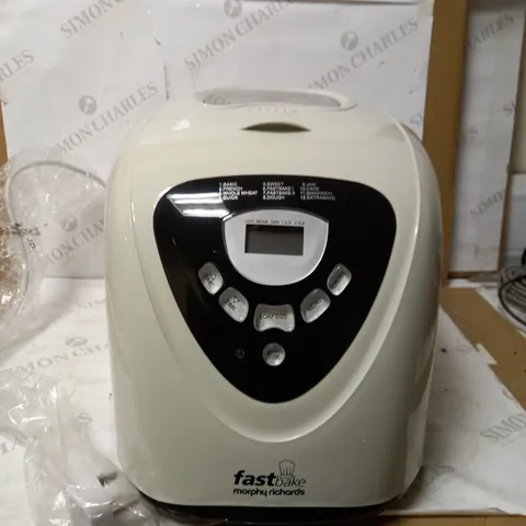MORPHY RICHARDS MULTI-USE FASTBAKE BREADMAKER