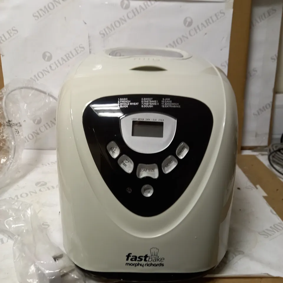 MORPHY RICHARDS MULTI-USE FASTBAKE BREADMAKER
