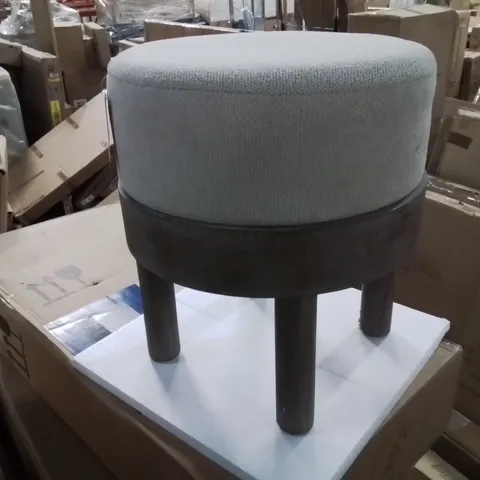 BOXED EBBETT FOOTSTOOL -GREY-