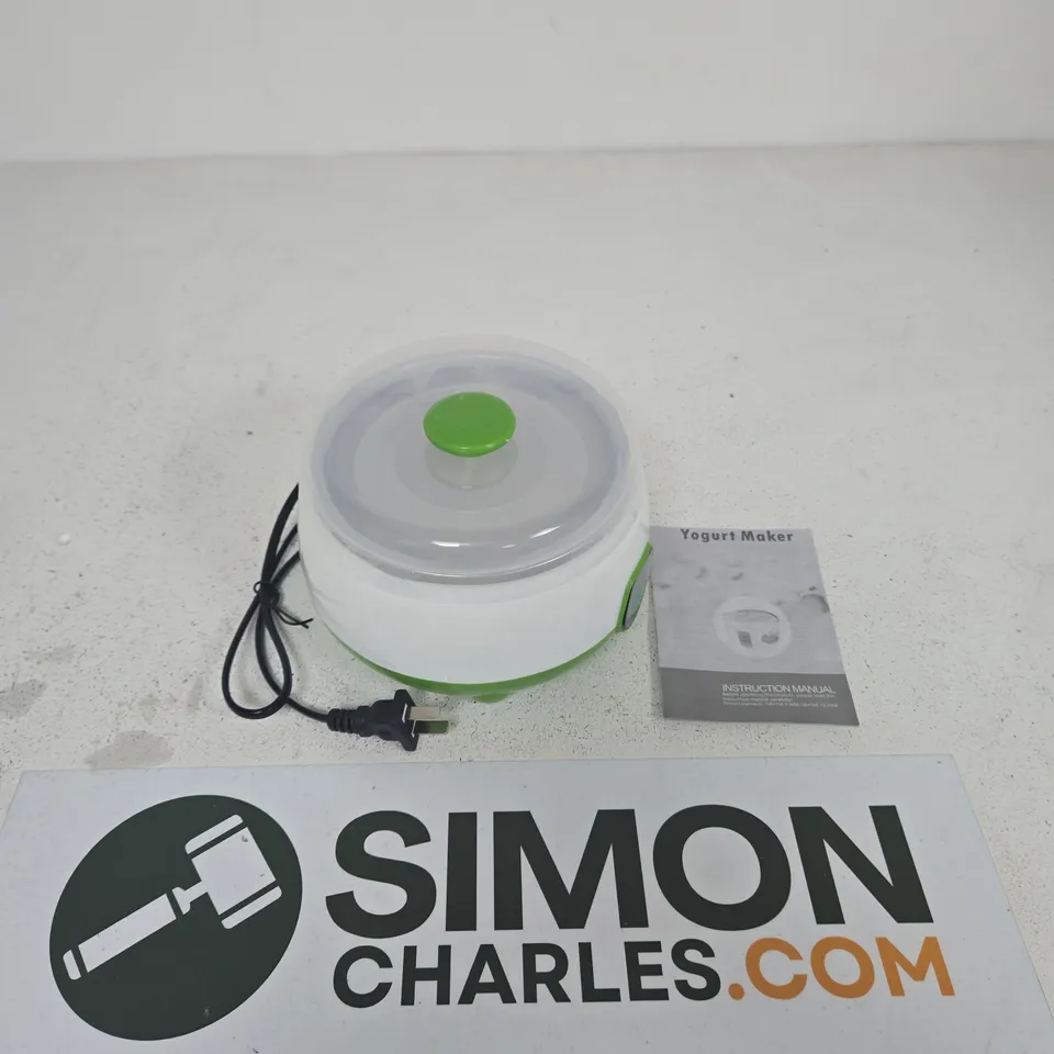 AUTOMATIC YOGURT MAKER – WHITE WITH GREEN TRIM