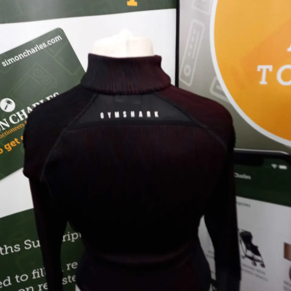 GYMSHARK 1/4 ZIP TRAINING JACKET SIZE UNSPECIFIED
