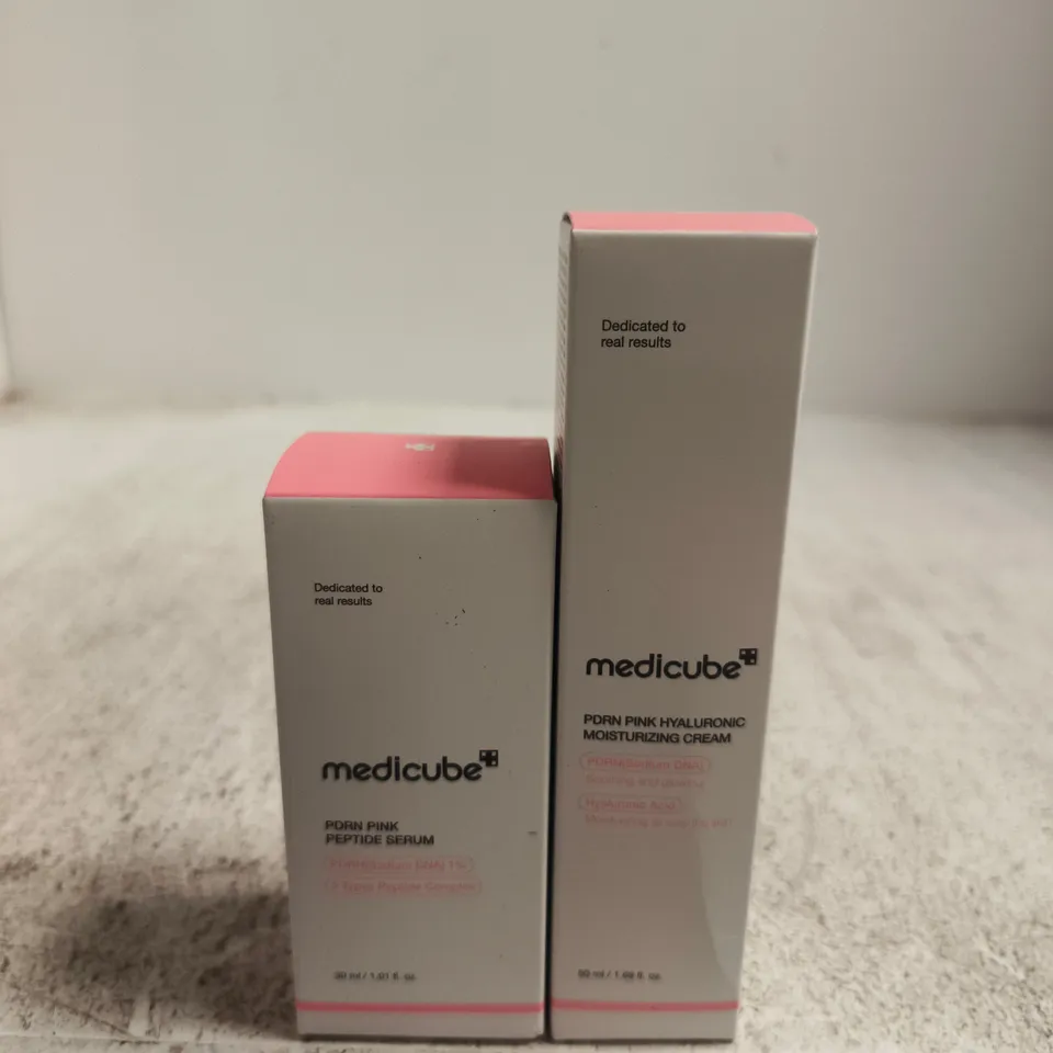 MEDICUBE PDRN PINK HYALURONIC MOISTURIZING CREAM + PDRN PINK PEPTIDE SERUM – 2-BOX SET