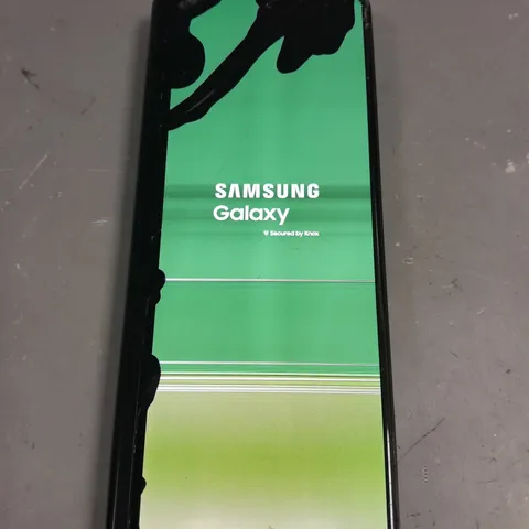 SAMSUNG GALAXY Z FOLD SMARTPHONE