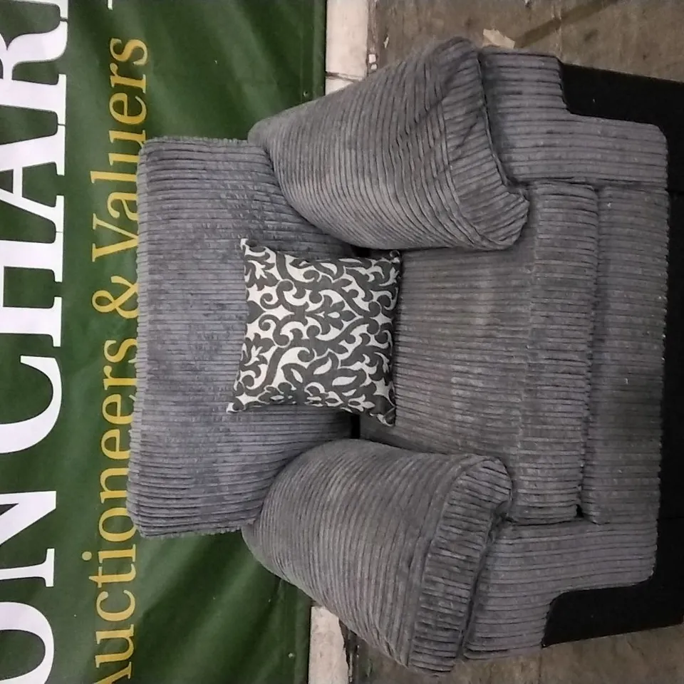 QUALITY DESIGNER BLACK/GREY FABRIC ARMCHAIR WITH PATTERNED CUSHION