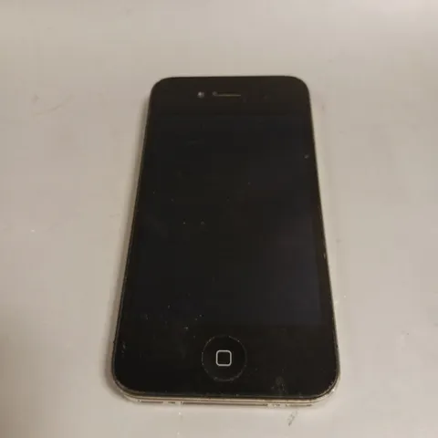 APPLE IPHONE 4 SMARTPHONE